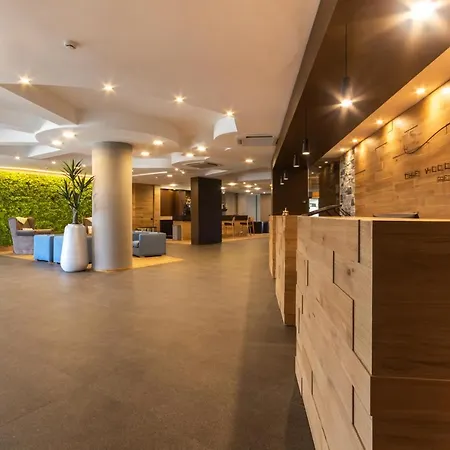 Sport Village Hotel & Spa-3